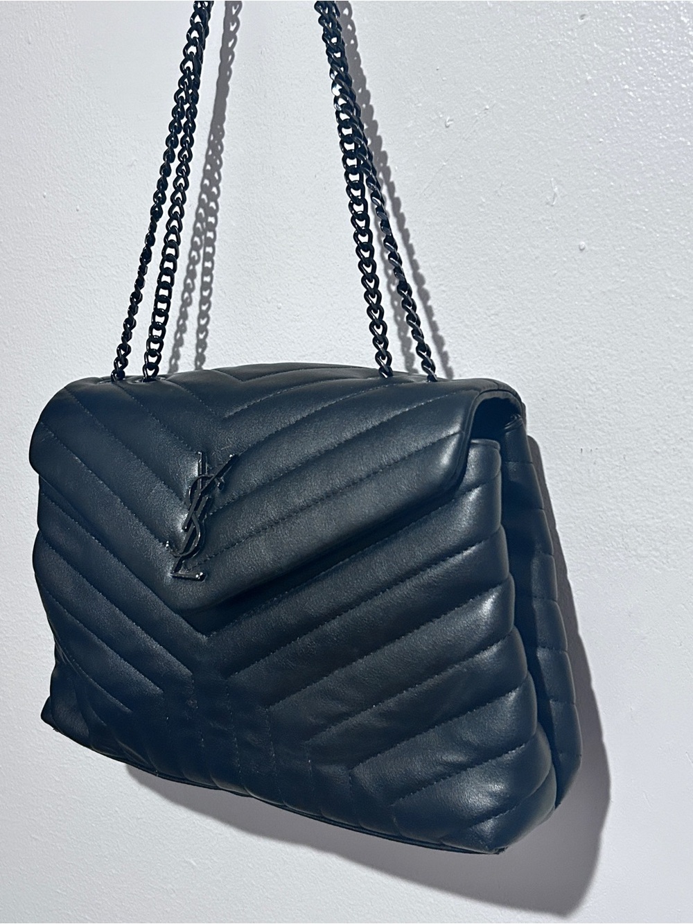 ¥Y$S£L Black Quilted Chevron Leather Chain Shoulder Bag Y$L Pleather Wannabe Rep